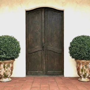 Handmade terracotta garden pots from the Anduze region, south of France.